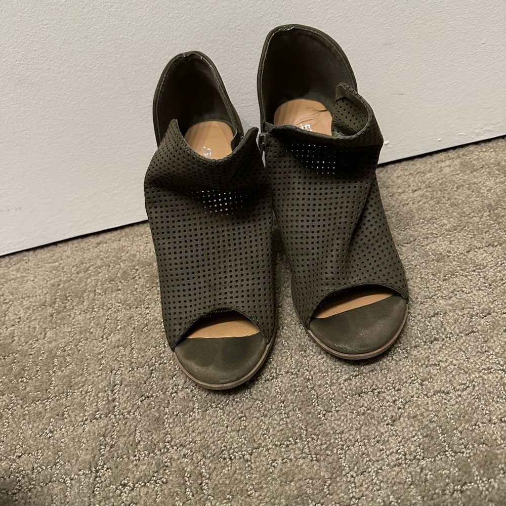 Women's Peep-Toe Perforated Booties